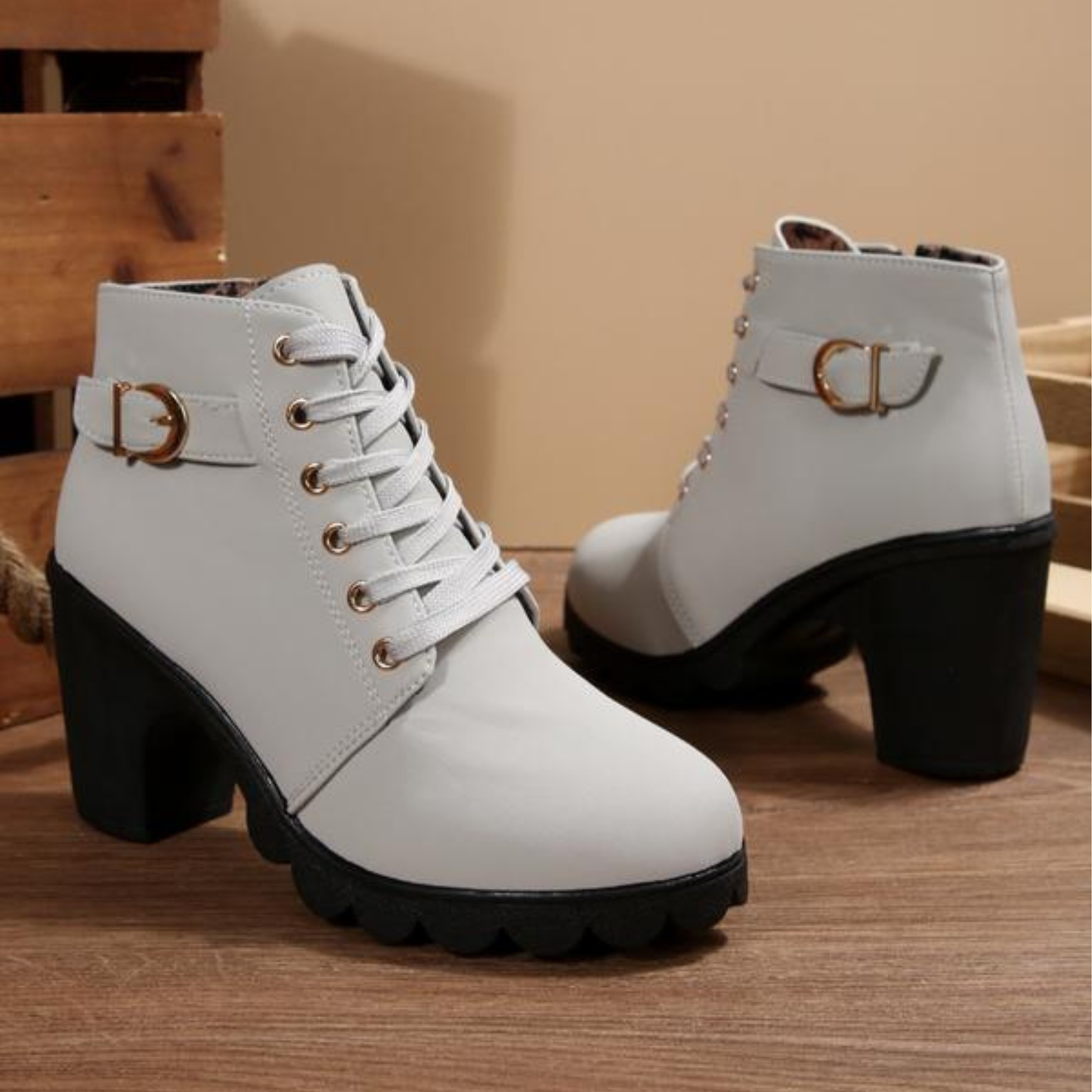 Women's Lace-Up Chunky Ankle Boots with Sturdy Sole and Versatile Style
