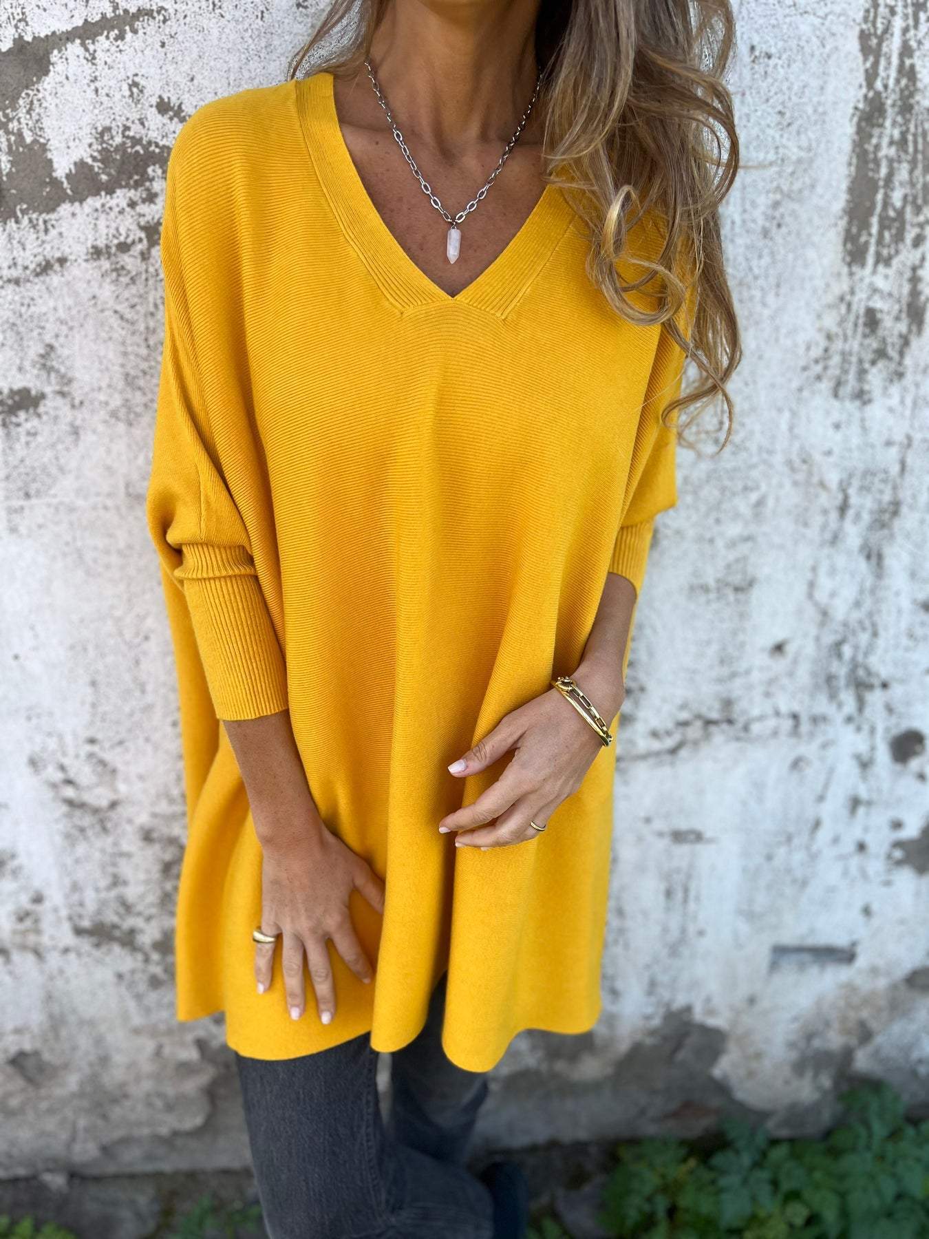Street-wave Women's Oversized Knit Pullover With Deep V-Neck And Cold Shoulder For Fall Layering