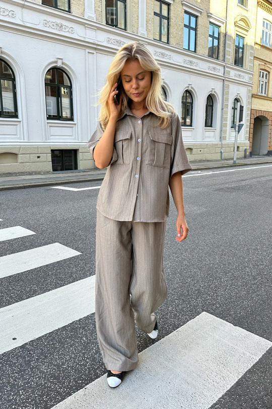 Street-wave Elegant Women's Pants Breathable Lightweight Comfort For Work And Evening