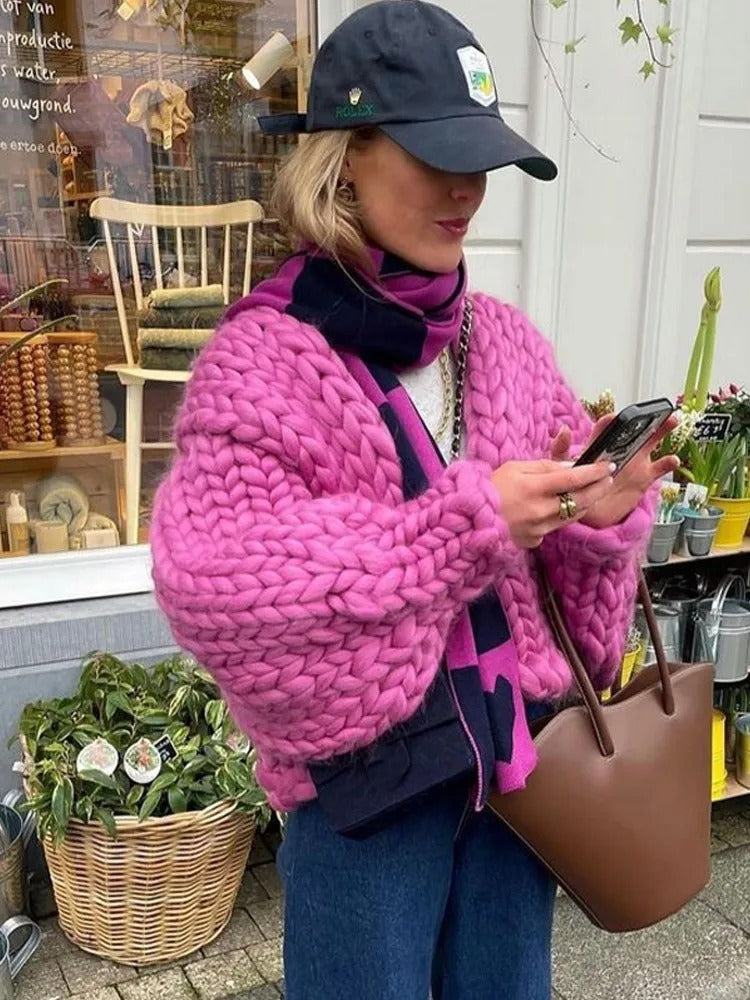 Street Wave Chunky Knit Cardigan For Women With Warmth Cozy Stretch And Relaxed Casual Fit