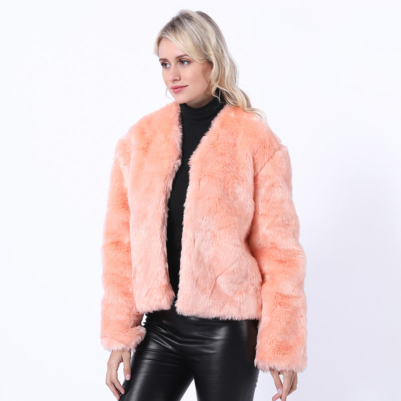 Street Wave Short Pink Faux Fur Jacket For Women With Modern Cut And Wide Sleeves Cozy Warmth