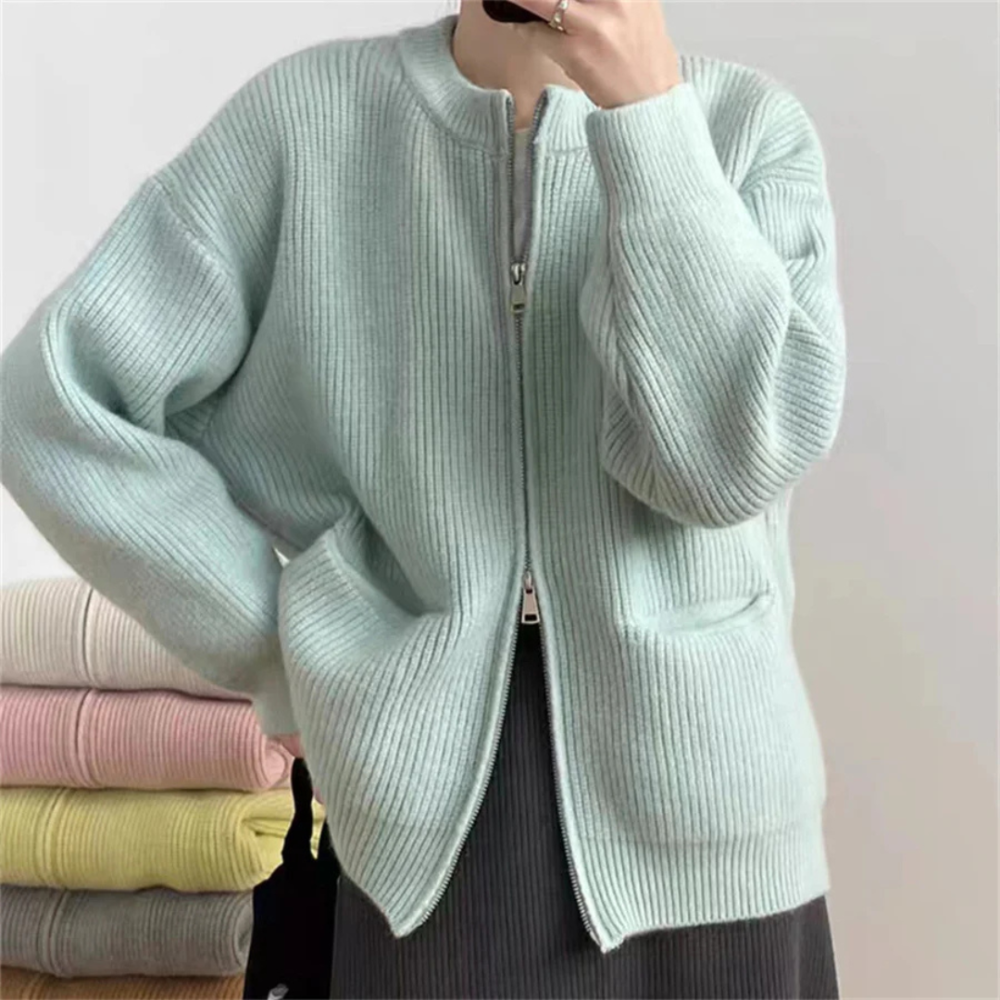 Street-wave Plus Size Zip Cardigan for Women Cozy Oversized Knit with Front Pockets