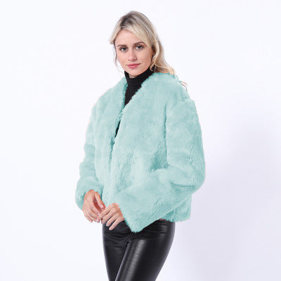 Street Wave Short Pink Faux Fur Jacket For Women With Modern Cut And Wide Sleeves Cozy Warmth