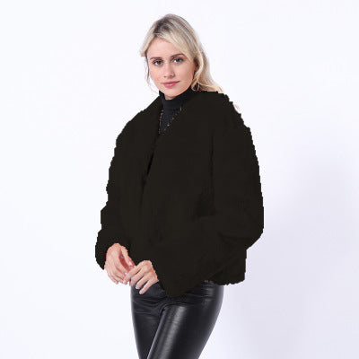 Street Wave Short Pink Faux Fur Jacket For Women With Modern Cut And Wide Sleeves Cozy Warmth