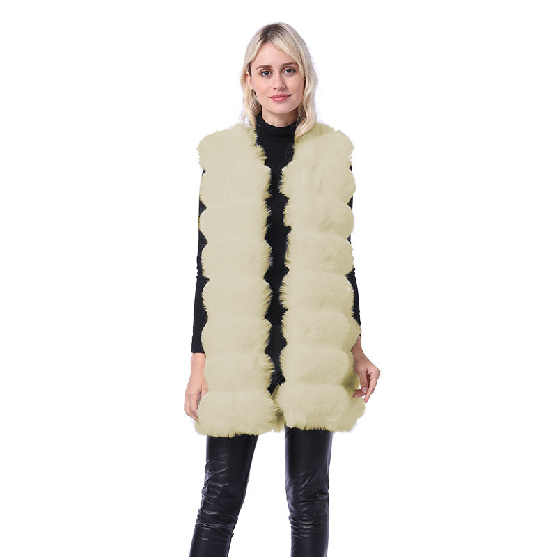 Street-wave Women's Faux Fur Vest With Structured Design And Pockets For Cozy Chic Style