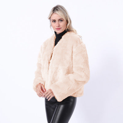 Street Wave Short Pink Faux Fur Jacket For Women With Modern Cut And Wide Sleeves Cozy Warmth