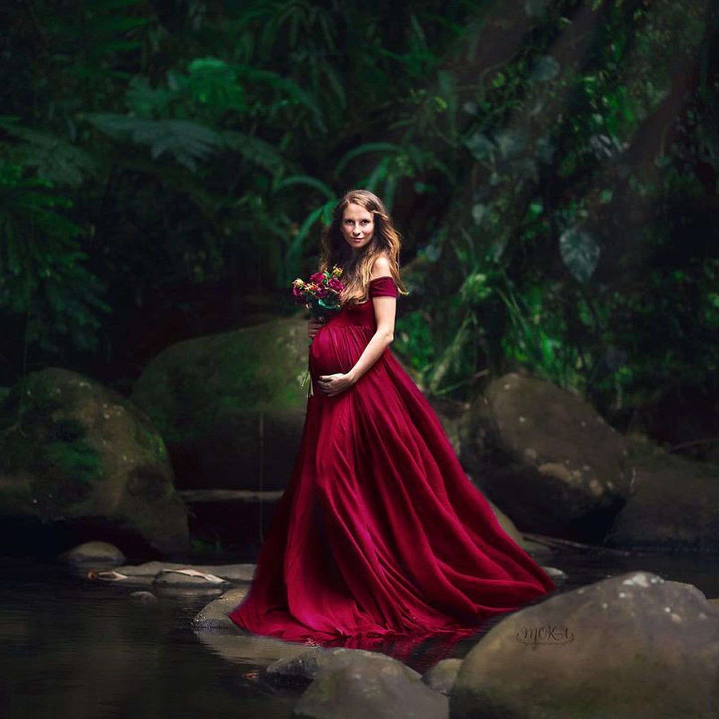 Street-Wave Maternity Gown With Wrap Closure For Moms-To-Be