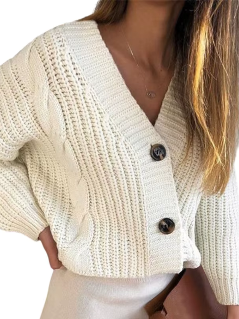 Street Wave Cable Knit Cardigan Oversized Cozy Warmth for Women with Bold Cable Pattern