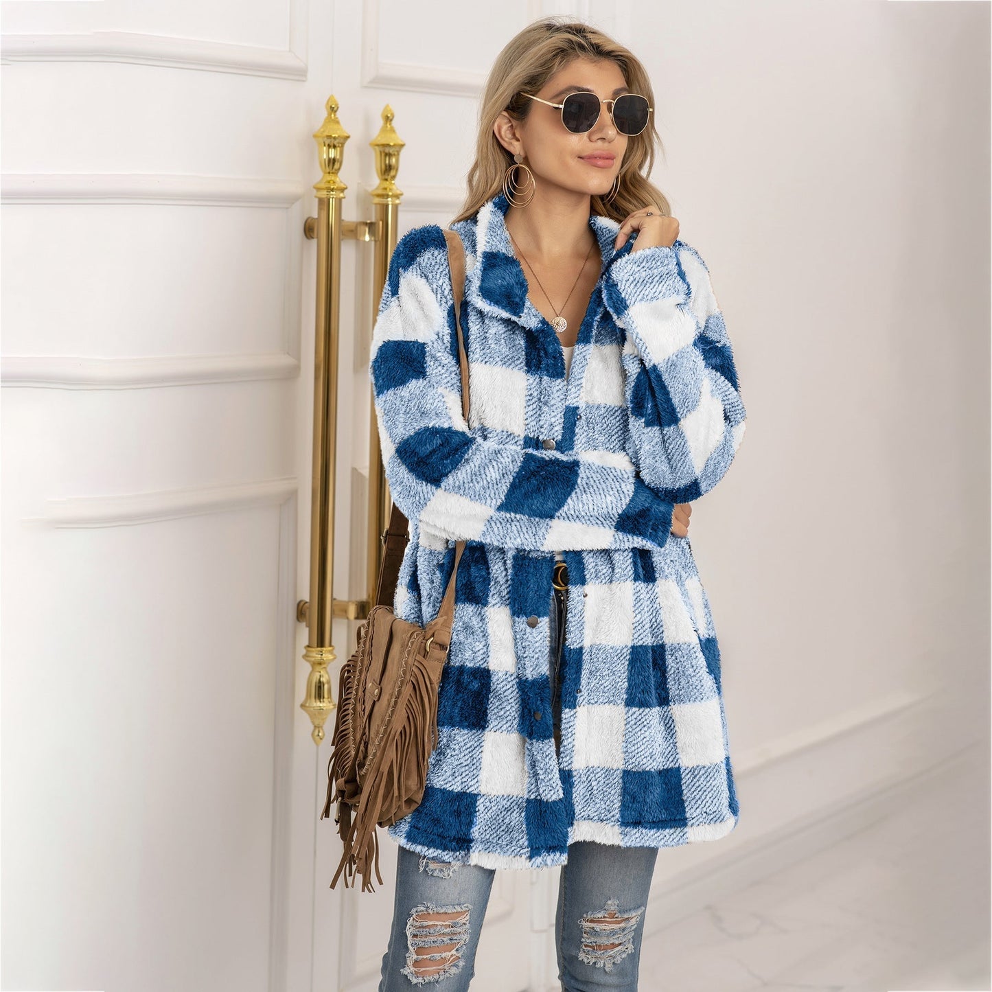 Street-Wave Colorblock Fleece Coat For Women Longline Warm