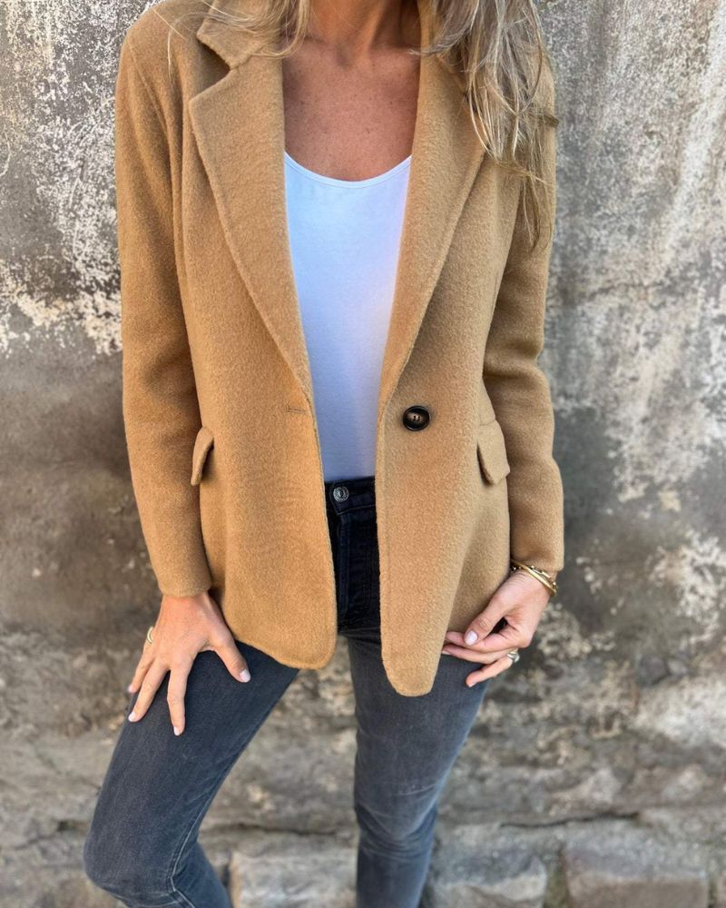 Streetwave Classic Blazer for Women Warm Winter Coat With Elegant Tailoring Timeless Style