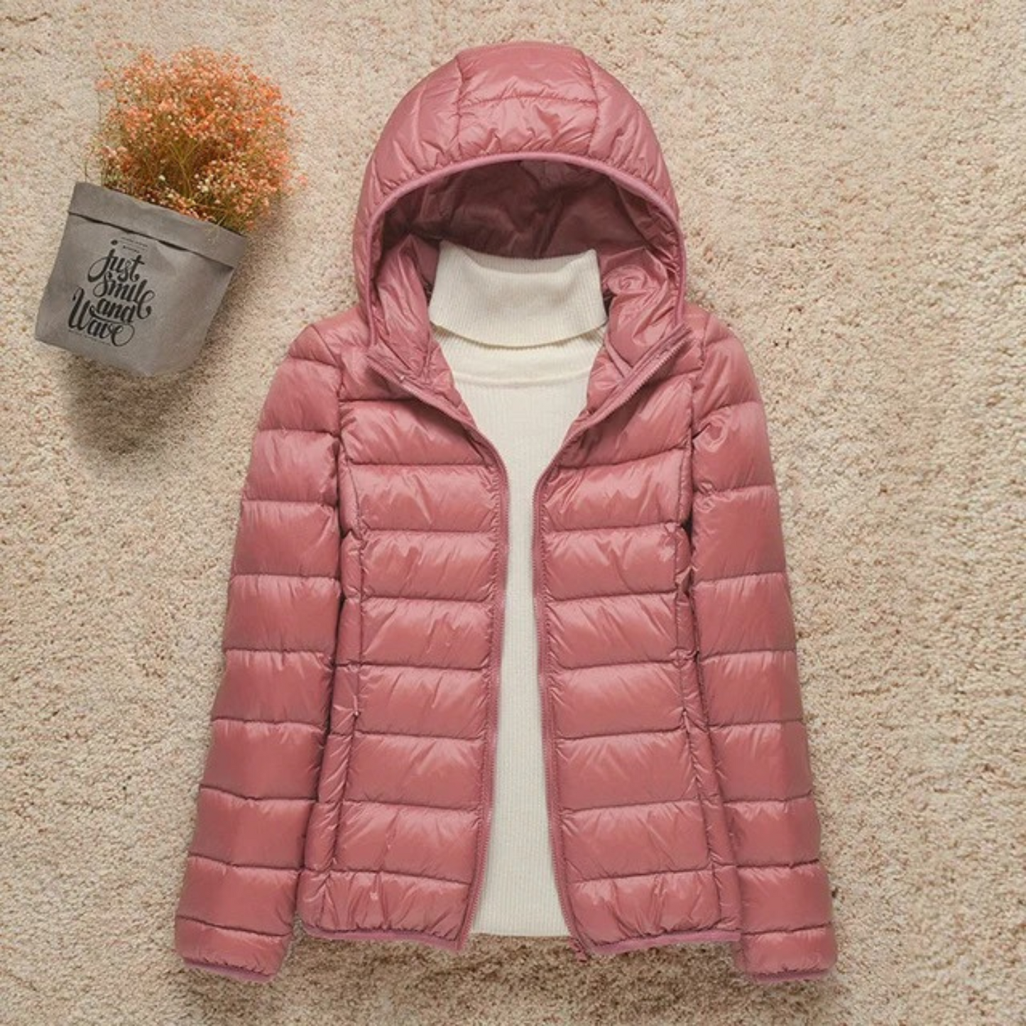 Street-wave Lightweight Puffer Jacket For Women With Hood Insulated Cozy Style For Everyday Wear