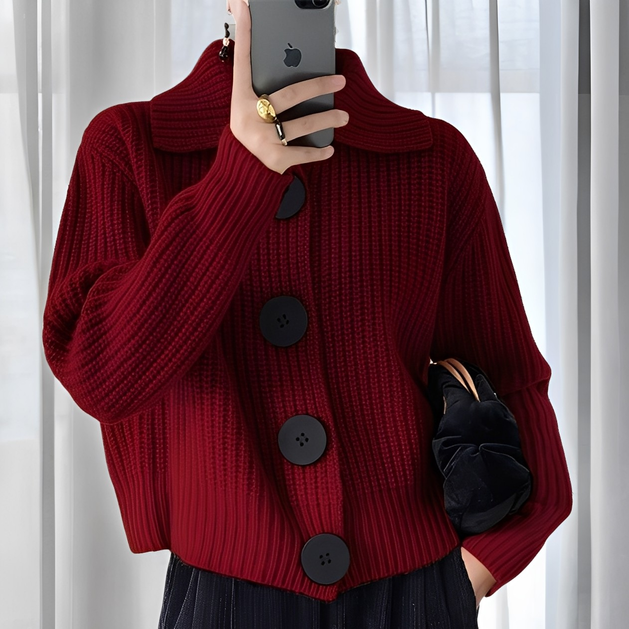 Street-Wave Cardigan With Large Buttons Cozy Knit For Women Winter Wardrobe Effortless Chic Warmth
