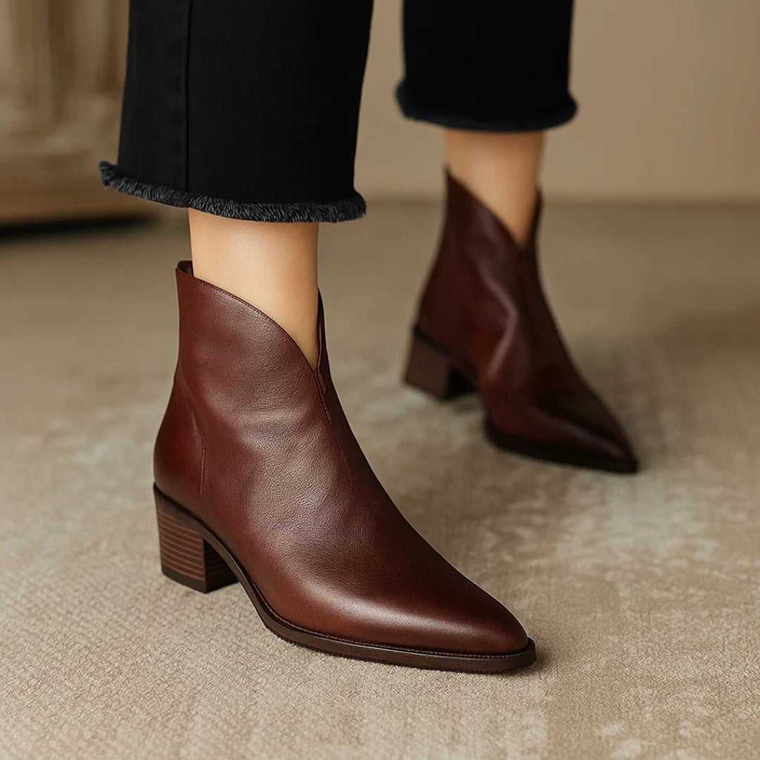 Women's Ankle Boots with Sturdy Sole and Versatile Design