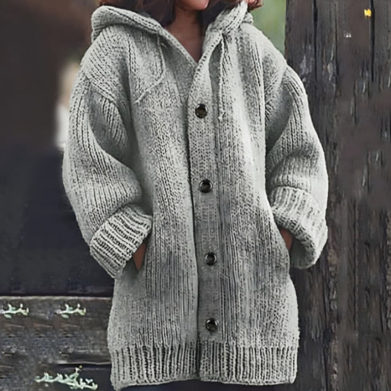 Street-wave Hooded Cardigan for Women - Thick Oversized Knit with Cozy Warmth and Relaxed Fit