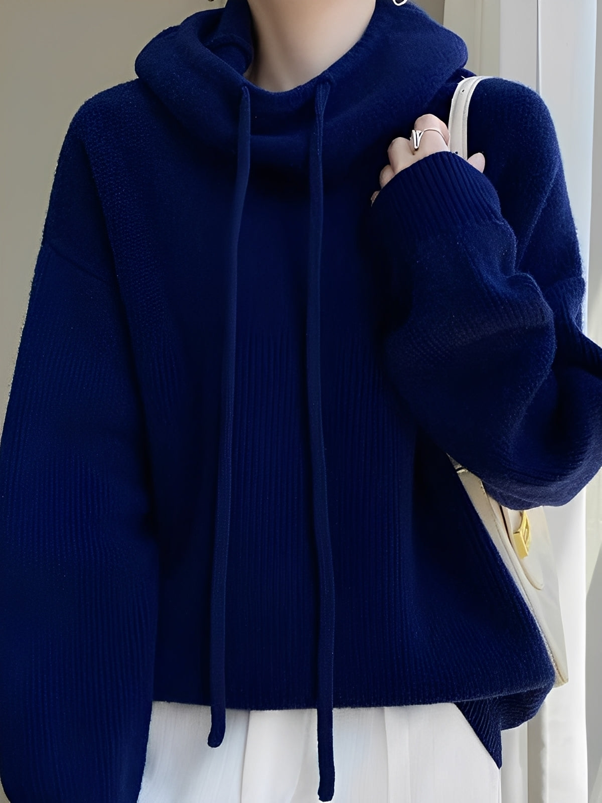 Street-Wave Merino Wool Hoodie For Women Cozy Warm Breathable Everyday Comfort All Day