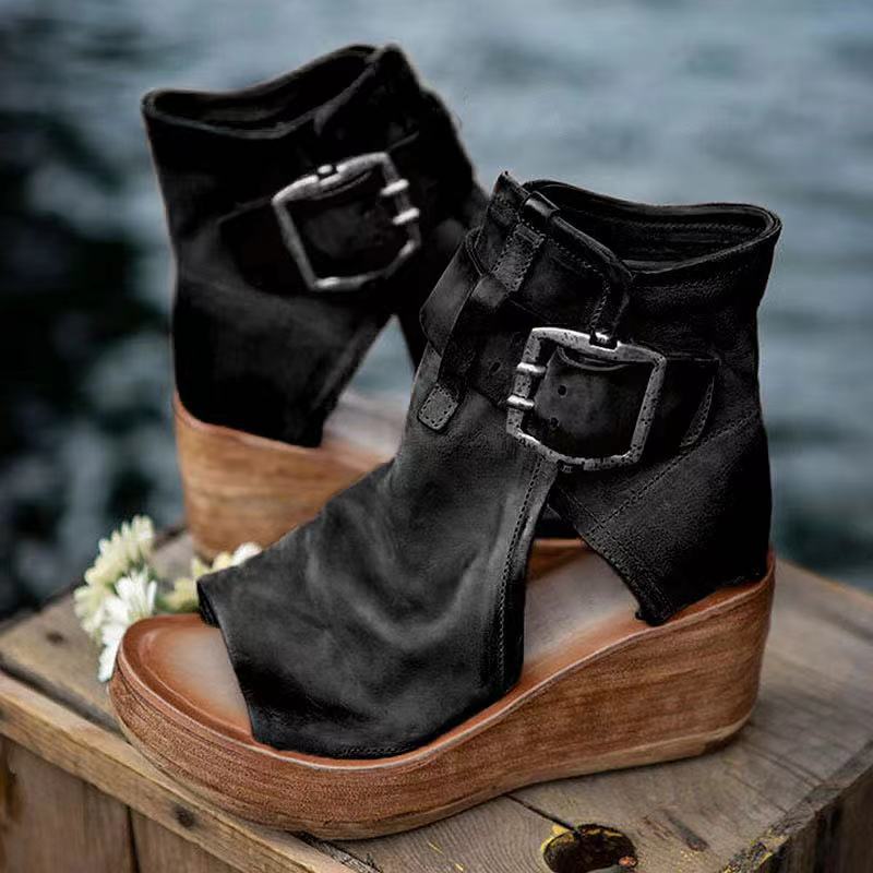 Women's Wedge Sandals with Buckle and Boho Design