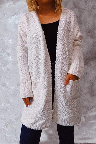 Street-wave Women's Cozy Knit Winter Sweater With Soft Plush Texture And Relaxed Timeless Fit
