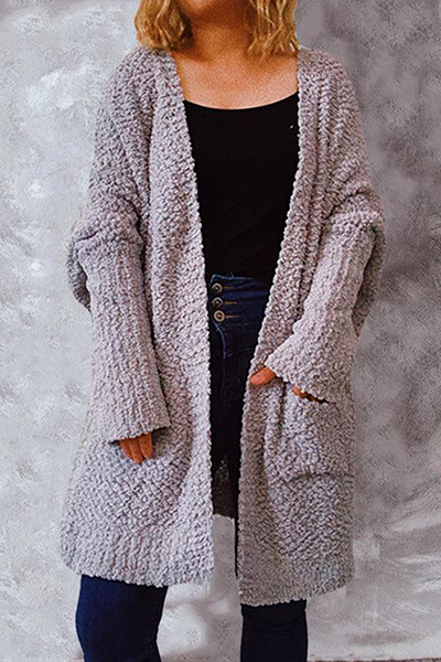 Street-wave Women's Cozy Knit Winter Sweater With Soft Plush Texture And Relaxed Timeless Fit