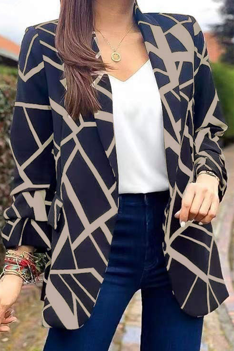 Street-Wave Geometric Print Blazer For Women With All Day Comfort And Chic Style
