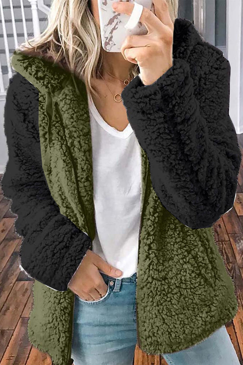 Street-wave Womens Two-Tone Sherpa Jacket Warm Cozy Fleece Coat Premium Materials Perfect Winter Accessory