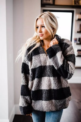 Street-Wave Women's Fleece Pullover Checkered Cozy Warmth