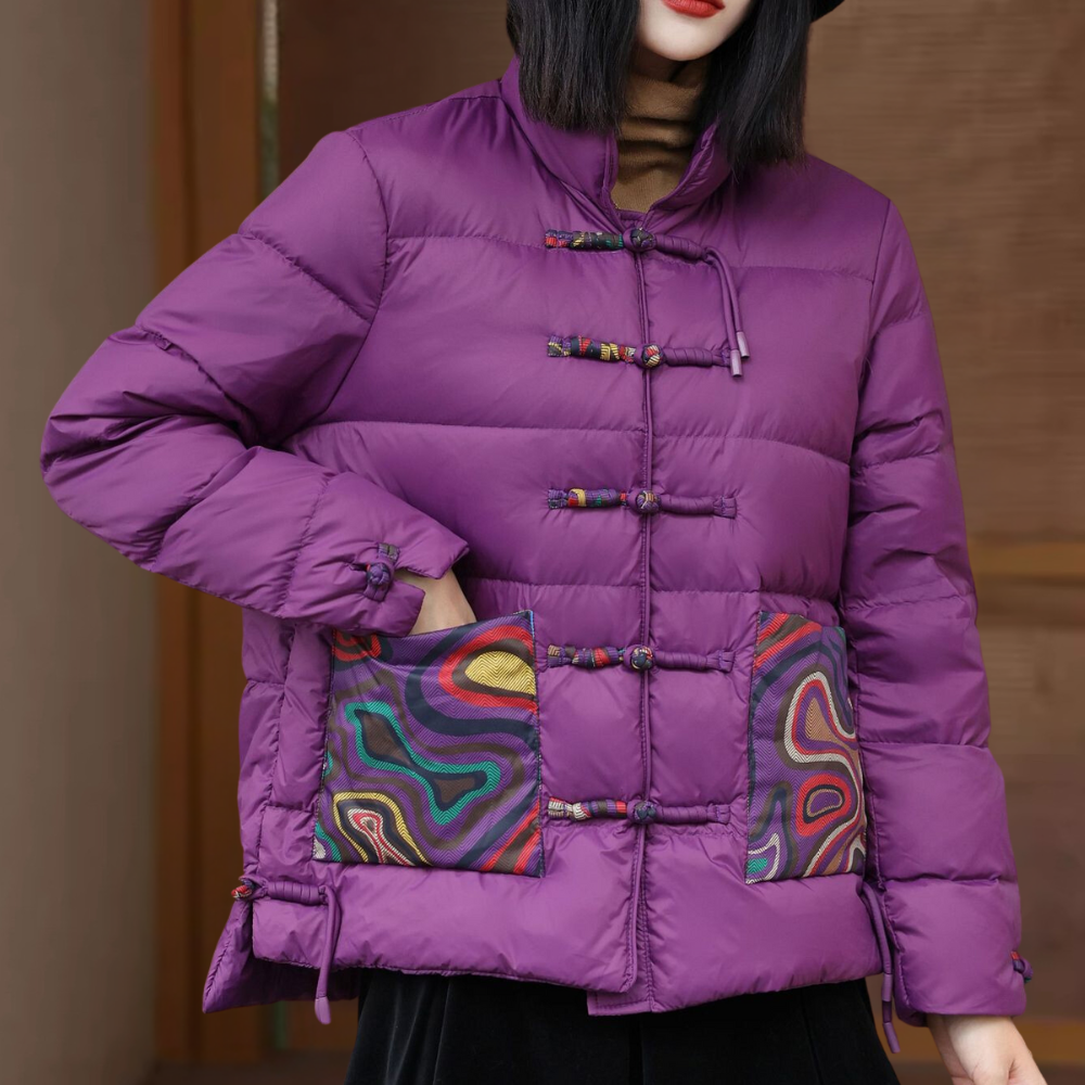 Street-Wave Warm Winter Jacket For Women - Modern Insulated Coat With Cozy Warmth And Colorful Patch Details