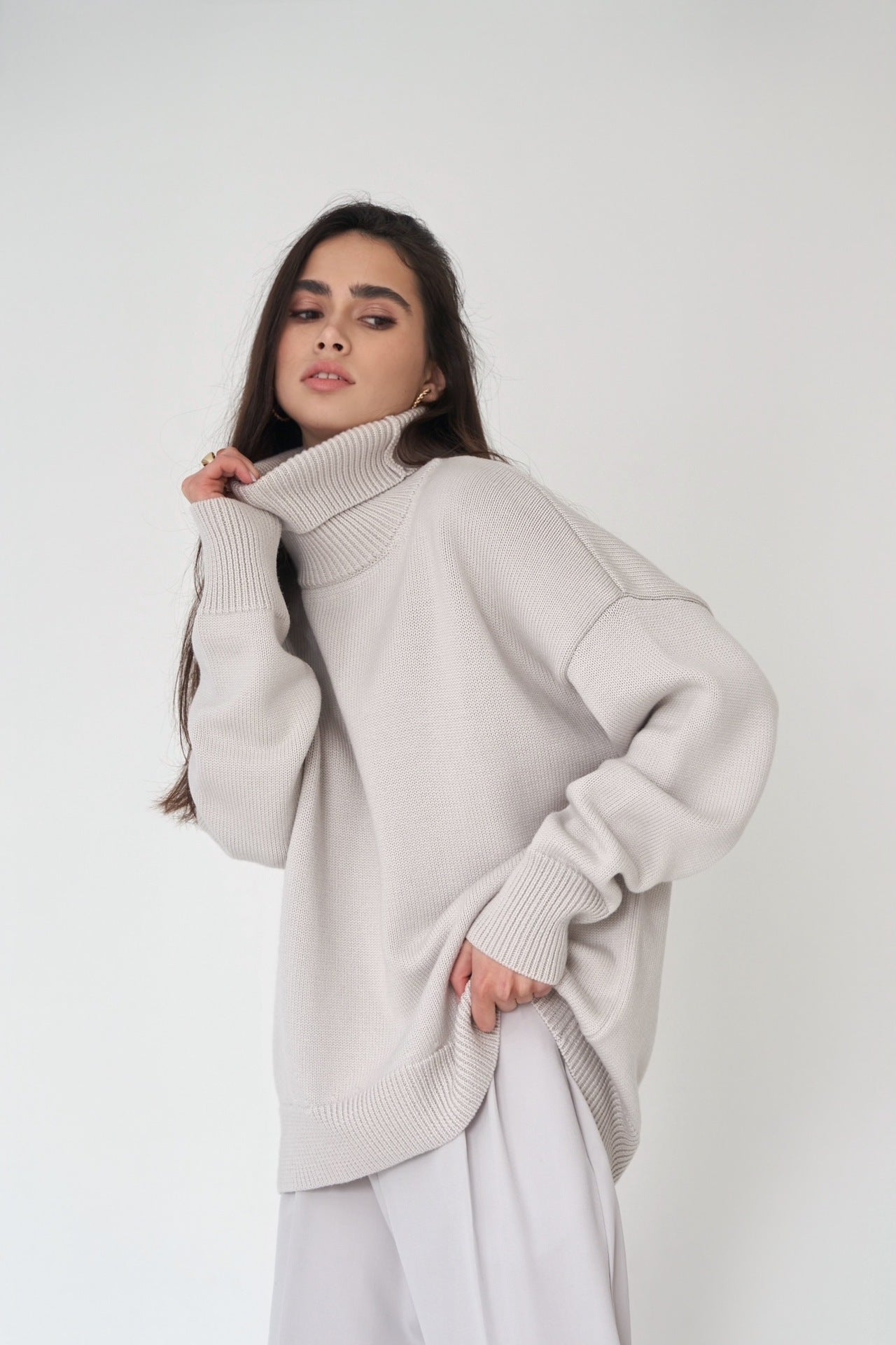 Street-wave Cozy Oversized Turtleneck Sweater For Women Soft Knit Easy Care Effortlessly Chic Winter Warmth