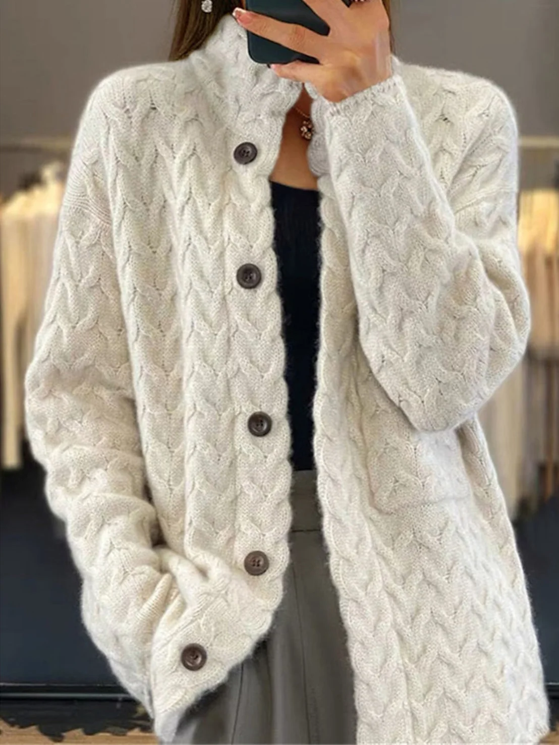 Street-Wave Women Cardigan Cozy Yet Elegant Knit For Everyday Comfort And Style Today