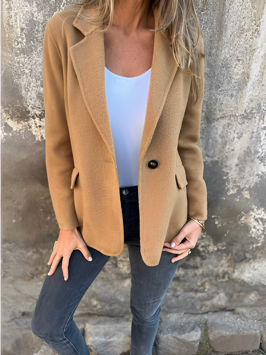 Street-wave Wool Blazer for Women Timeless Versatile Tailoring Premium Material for Work and Events