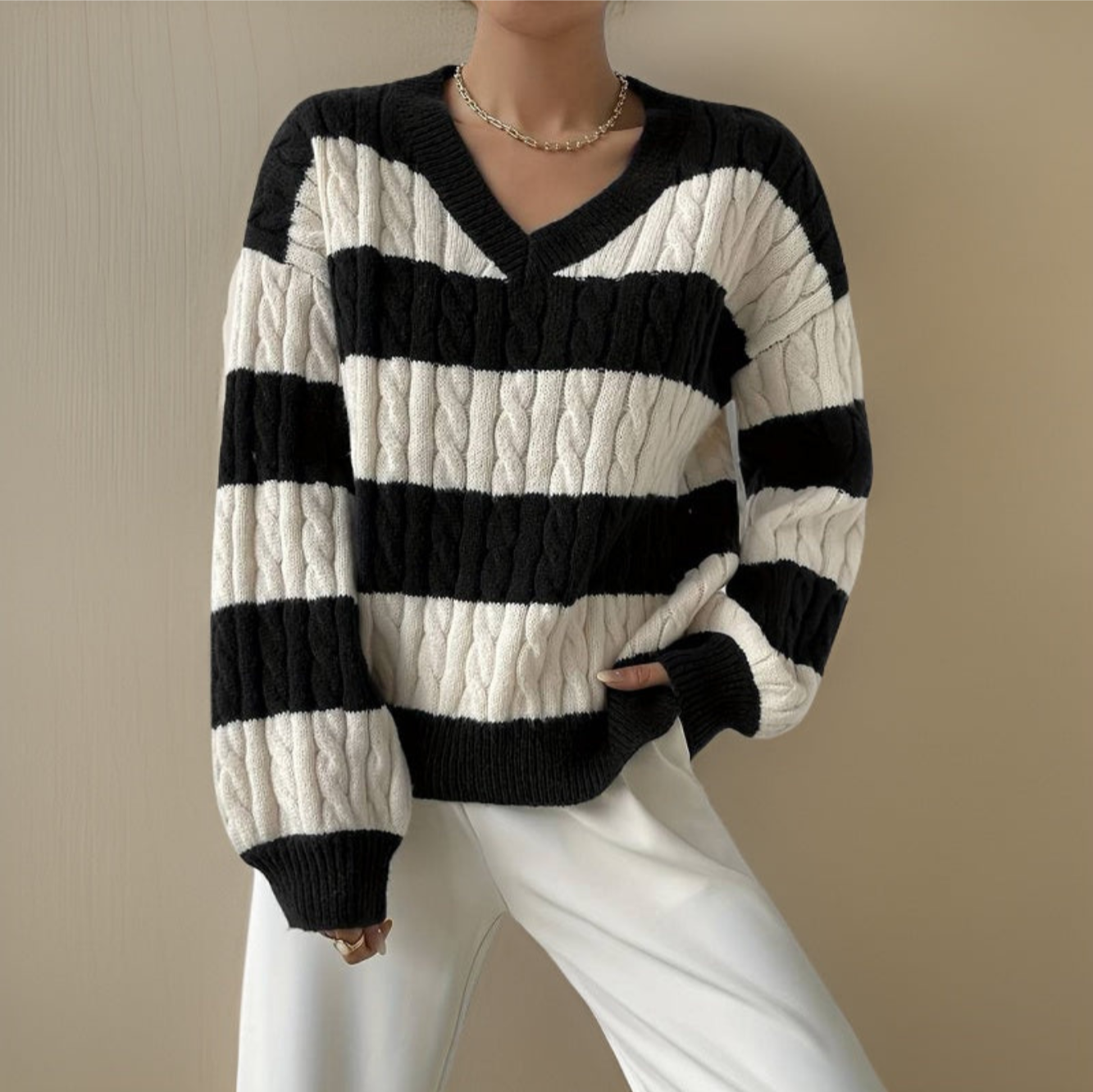 Street-Wave Women's Black White Striped Cable Knit Pullover Sweater Cozy Warm Luxuriously Soft