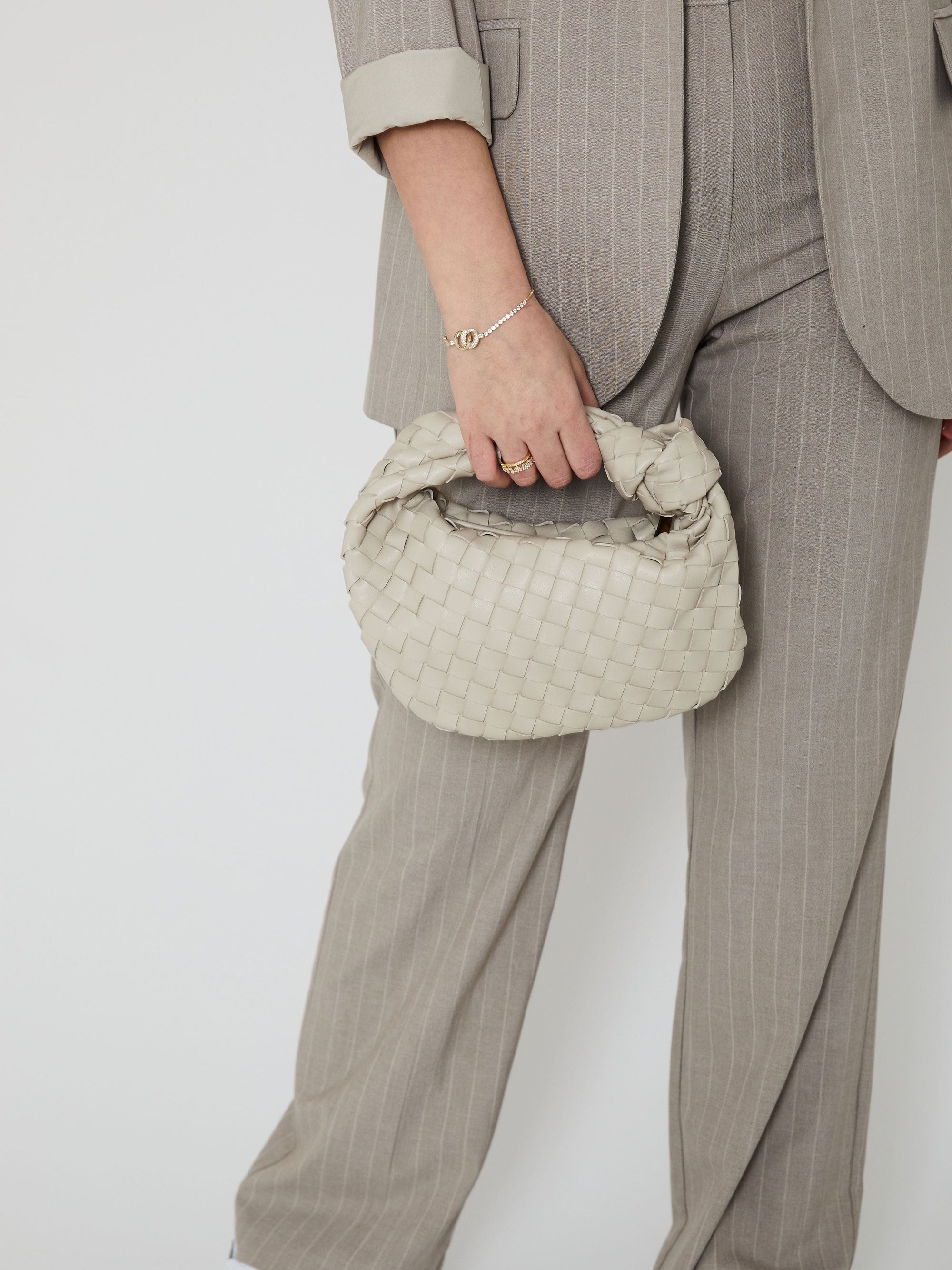 Street-wave | Stilvolle Weiße Damen Handtasche mit Geflochtenem Design - Street-wave