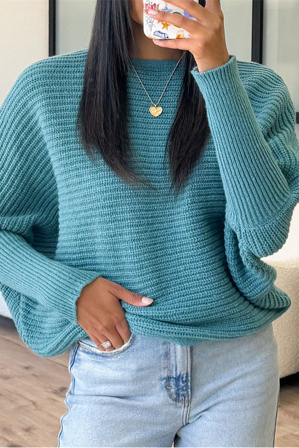 Street-wave Women's Cozy Chunky Knit Pullover With Round Neck And Batwing Sleeves