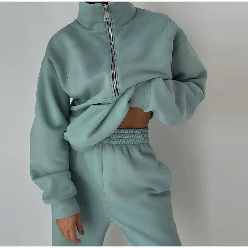 Street-wave Women Half Zip Sweatshirt Set Black Cozy All Day Comfort for Workouts and Casual Wear