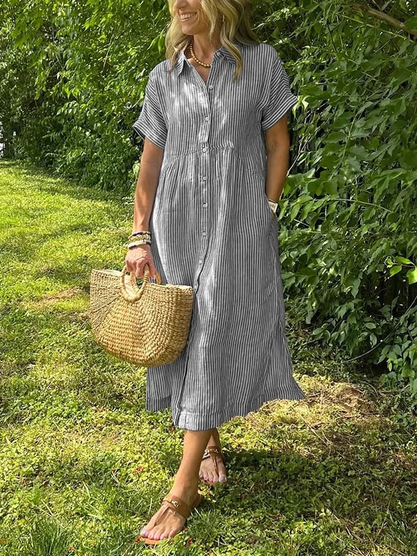 Women's Button-Up Shirt with Striped Pattern and Classic Fit