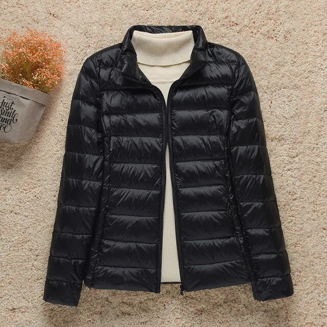 Street-Wave Lightweight Puffer Jacket For Women With Stand Collar Timeless Style And Warmth