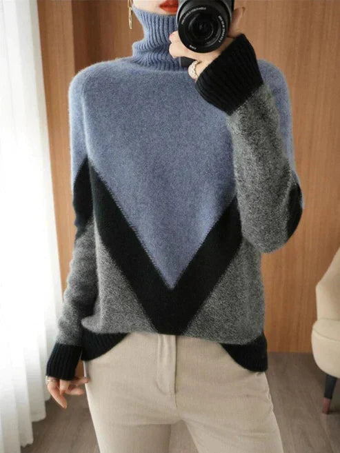 Streetwave Elegant Pullover Women Breathable Soft Knit With Tri Color Contrast For Modern Style