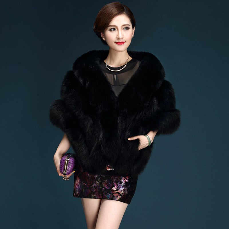 Street Wave Women's Luxury Faux Fur Stole With Voluminous Silhouette For Elegant Evening Wear