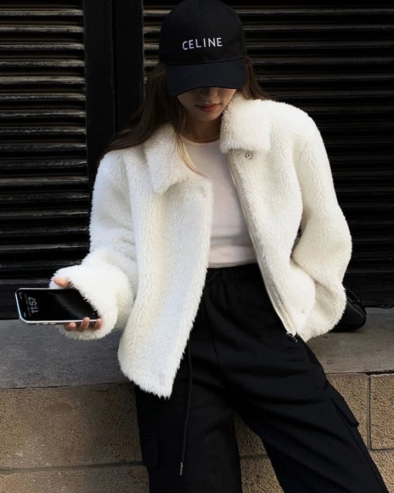 Street-Wave Plush Fur Coat For Women Warm Cozy Teddy Bear Style Winter Outerwear