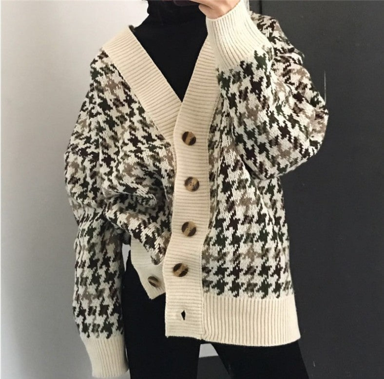 Street-wave Women Cable Knit Cardigan With Wooden Buttons Cozy Chic Everyday Wear