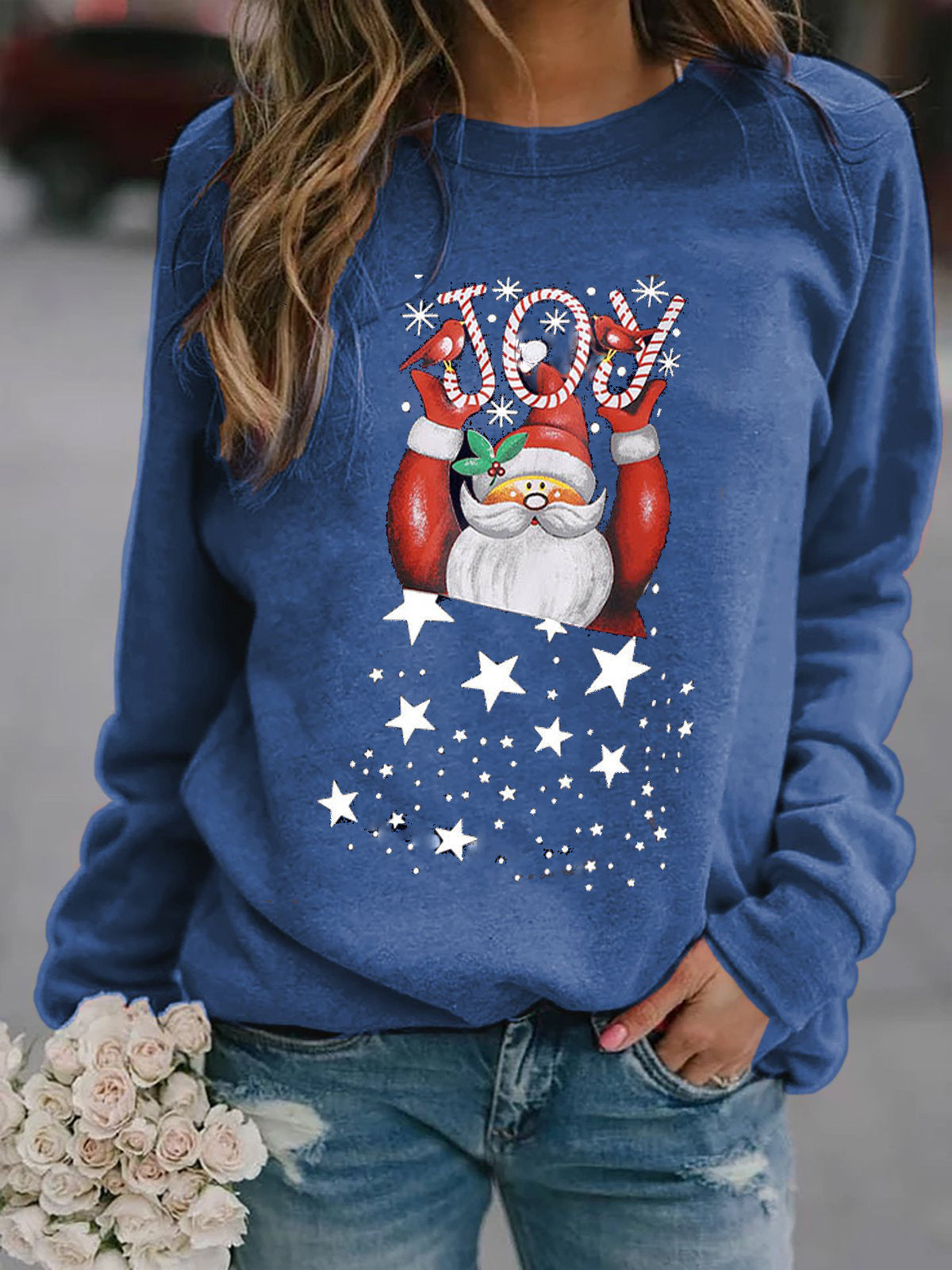 Street-Wave Women's Christmas Sweatshirt Cozy Festive Santa Design For Holiday Season