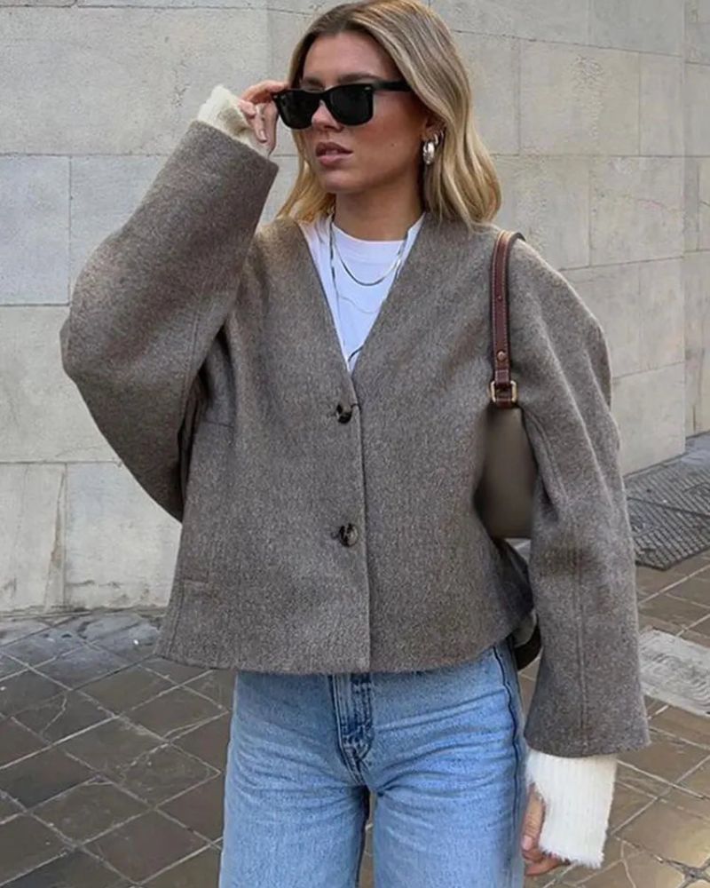 Street-Wave Designer Blazer Jacket With Faux Fur Appliques And Paneling For Women Cozy Sophistication
