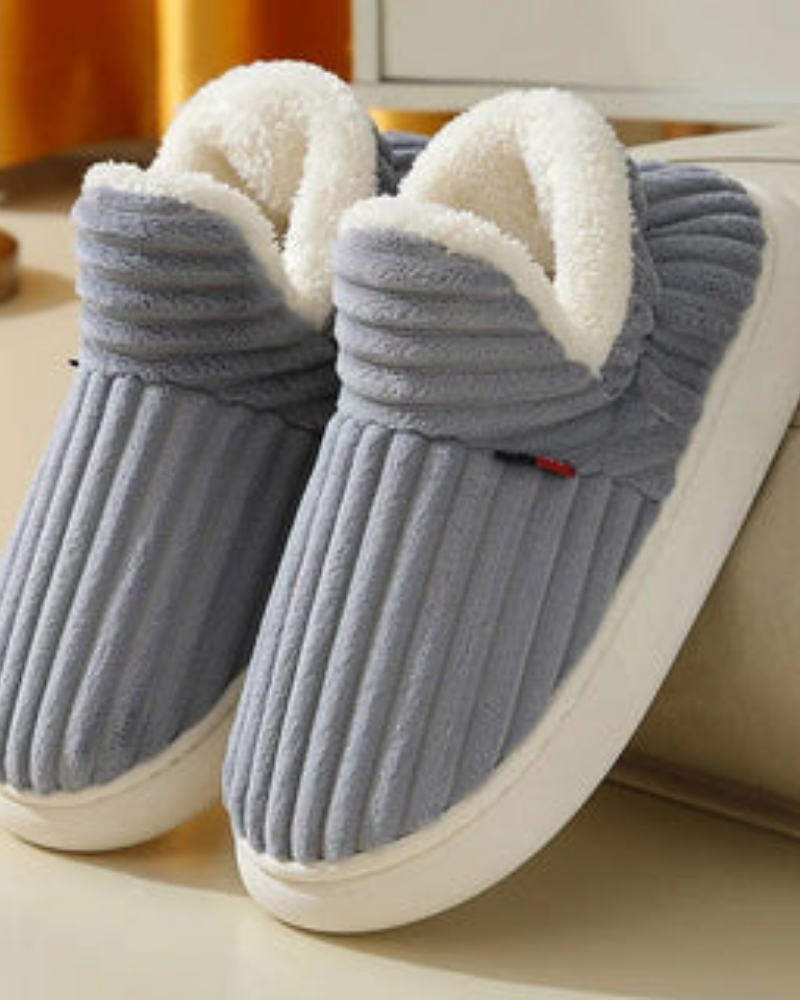Street-Wave Winter Slippers For Modern Women Ultra Warm Plush Lining Cozy Indoor Comfort