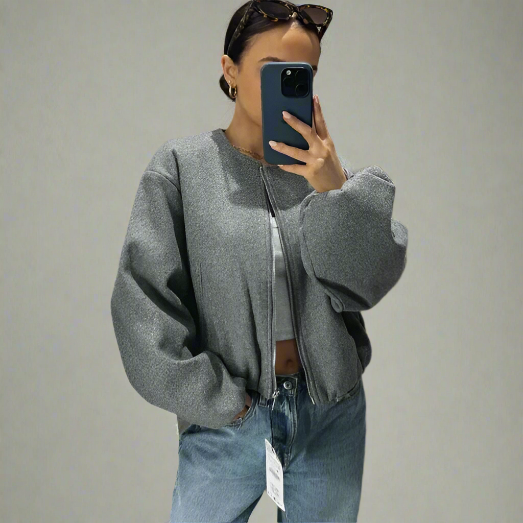 Street-Wave Women's Bomber Jacket In Trendy Style With Elegant Comfort And Durability
