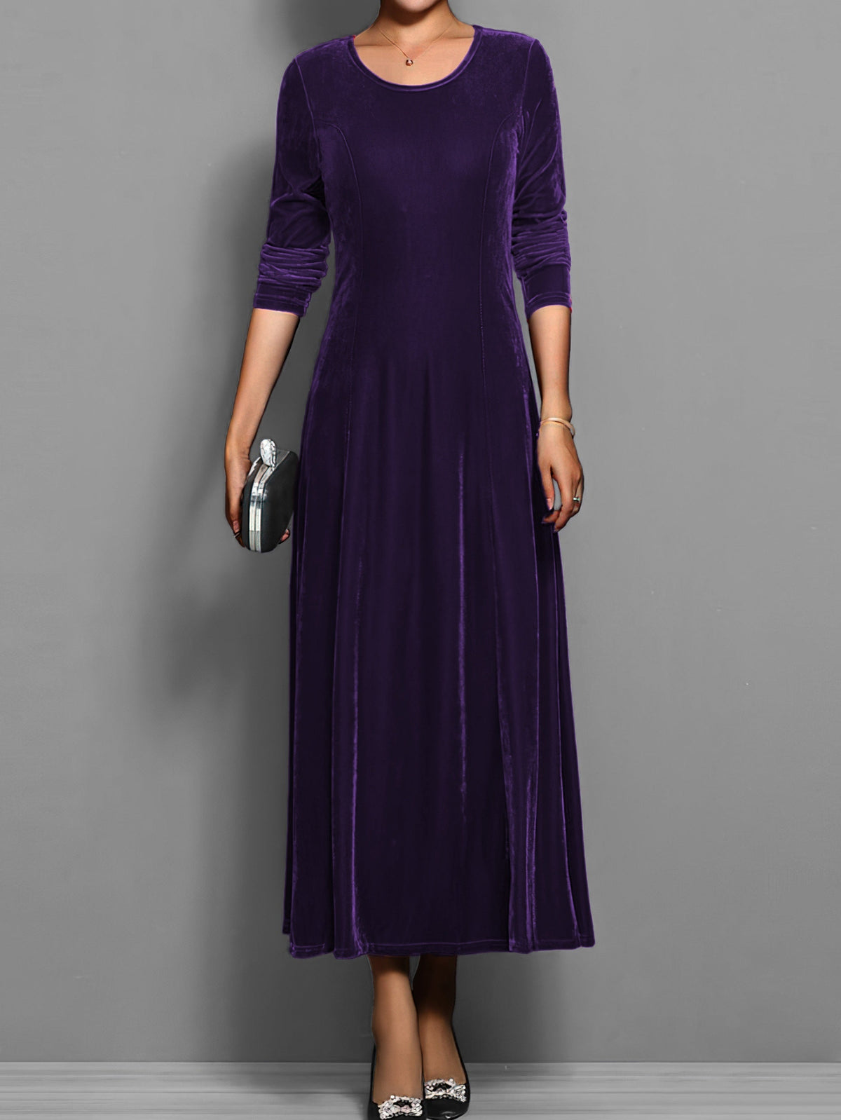Women's Velvet Dress with Classic Design and Elegant Fit