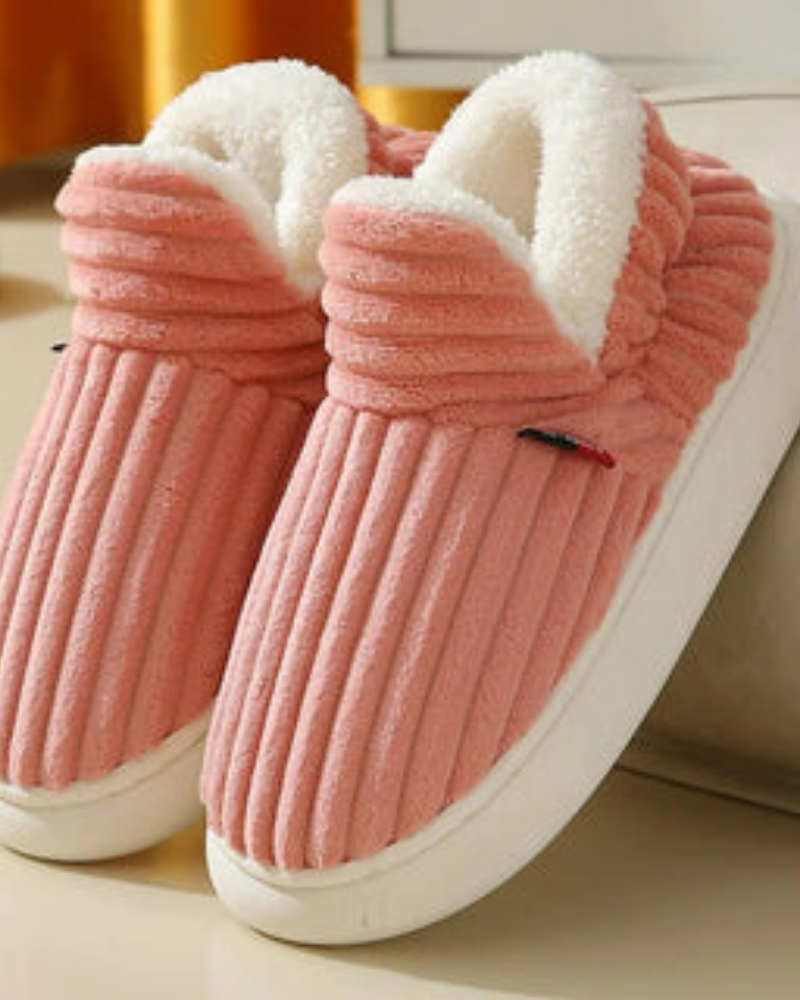 Street-Wave Winter Slippers For Modern Women Ultra Warm Plush Lining Cozy Indoor Comfort