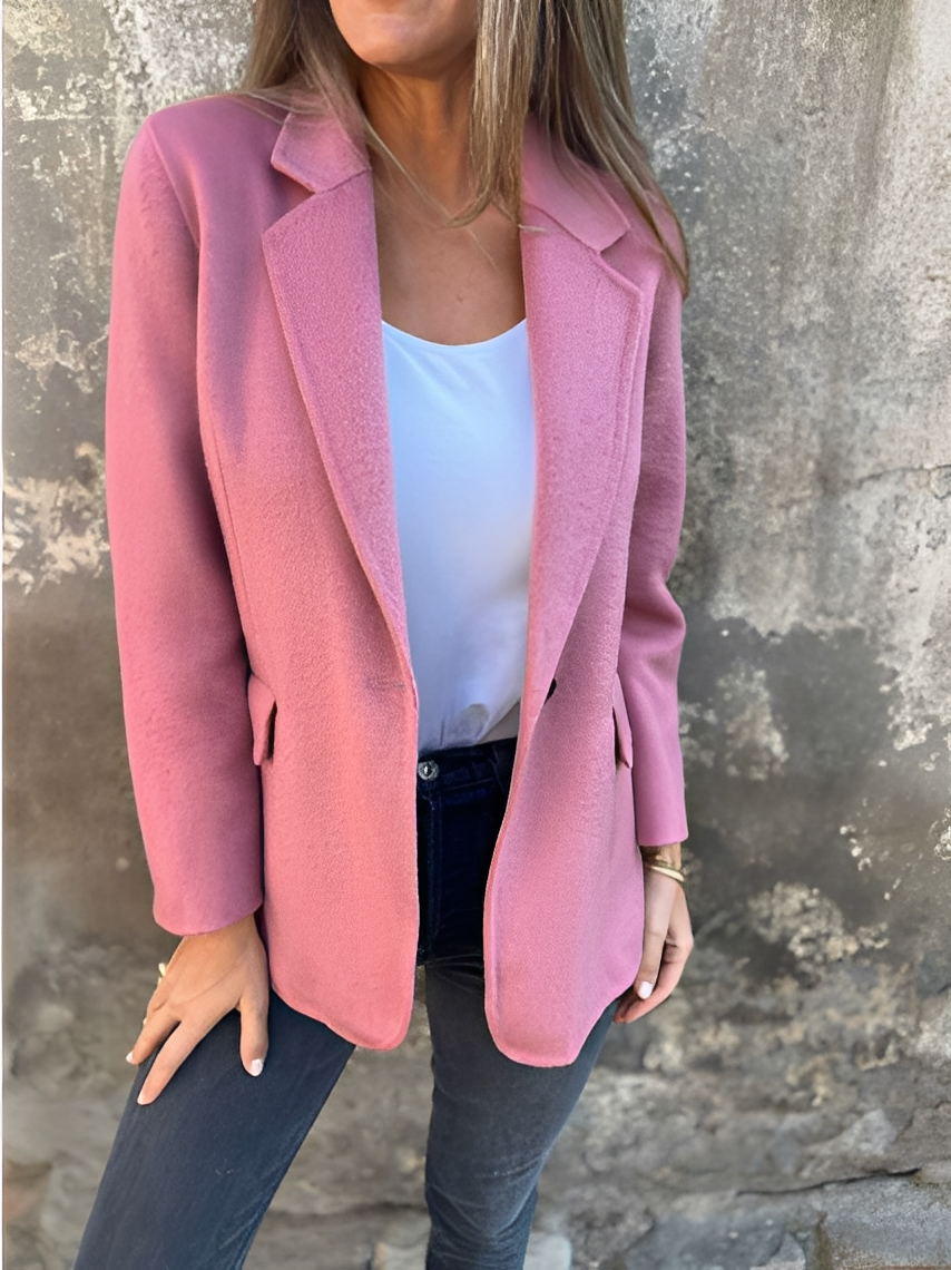 Street-wave Wool Blazer for Women Timeless Versatile Tailoring Premium Material for Work and Events