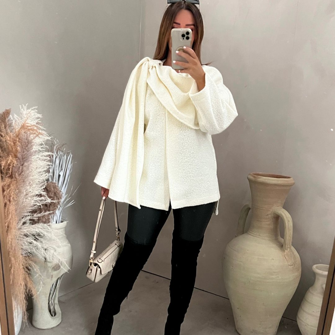 Street-wave Boucle Poncho With Scarf Detail Cozy Luxe Winter Wear For Trendsetters