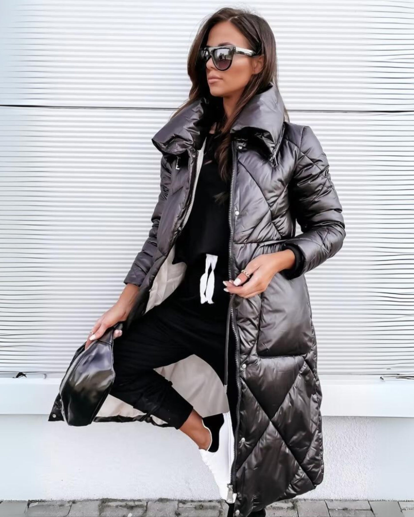Street-wave Long Winter Parka for Women Warmth and Modern Style Quilted Puffer Coat