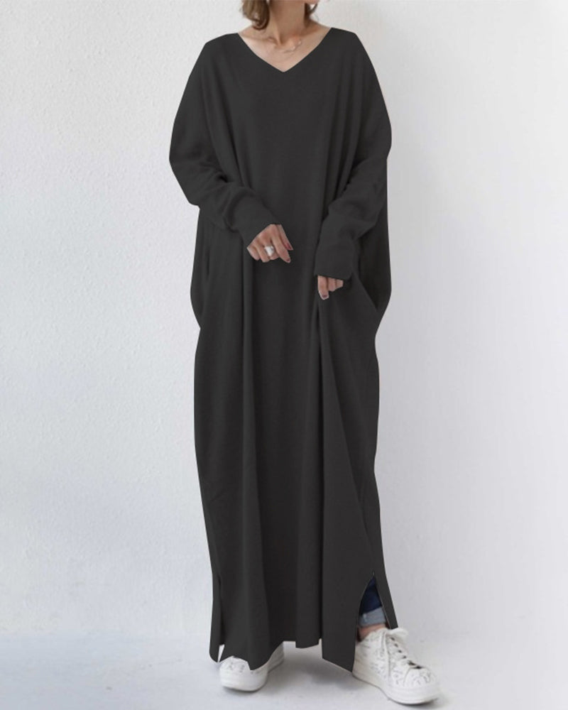 Women's Winter Maxi Dress with Long Sleeves and Flowing Design