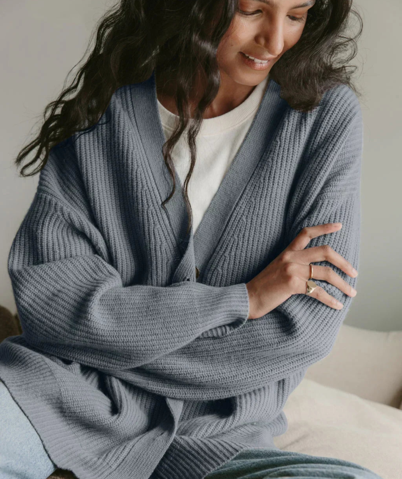 Street-Wave Women V-Neck Cardigan Ultra-Soft Cozy Open Knit Versatile Wardrobe Essential